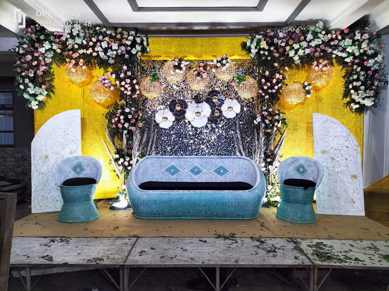 Bed of Flowers Party Decoration